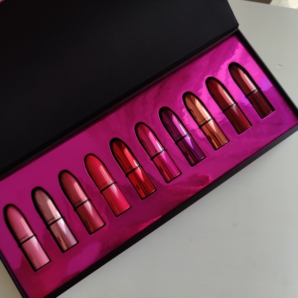 NEW MAC Shiny Pretty Things Lip Kit, 10 Popular Lipsticks - Picture 1 of 3